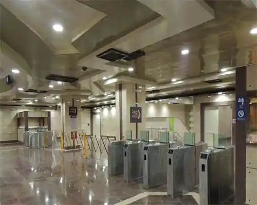 خط 2 مترو شیراز